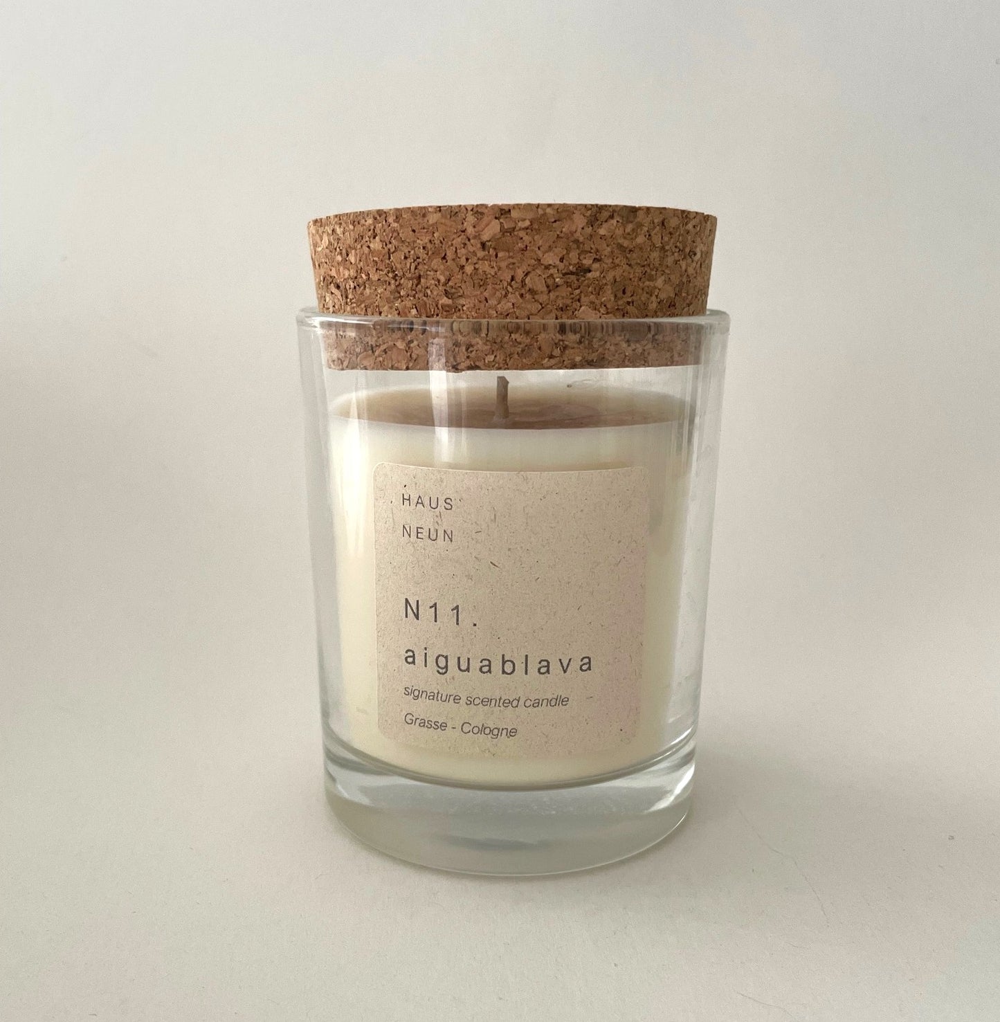 N11 AIGUABLAVA glass candle