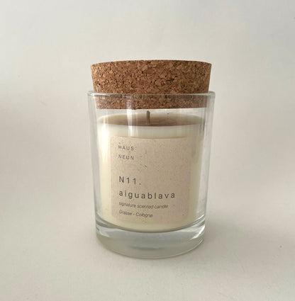 N11 AIGUABLAVA glass candle